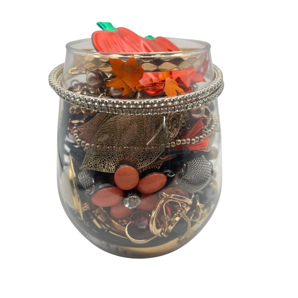 Mystery Jewelry Jar Vintage to Now 1.5 Lb Wearable Sellable Approx 50 Pcs Mixed - Picture 7 of 9